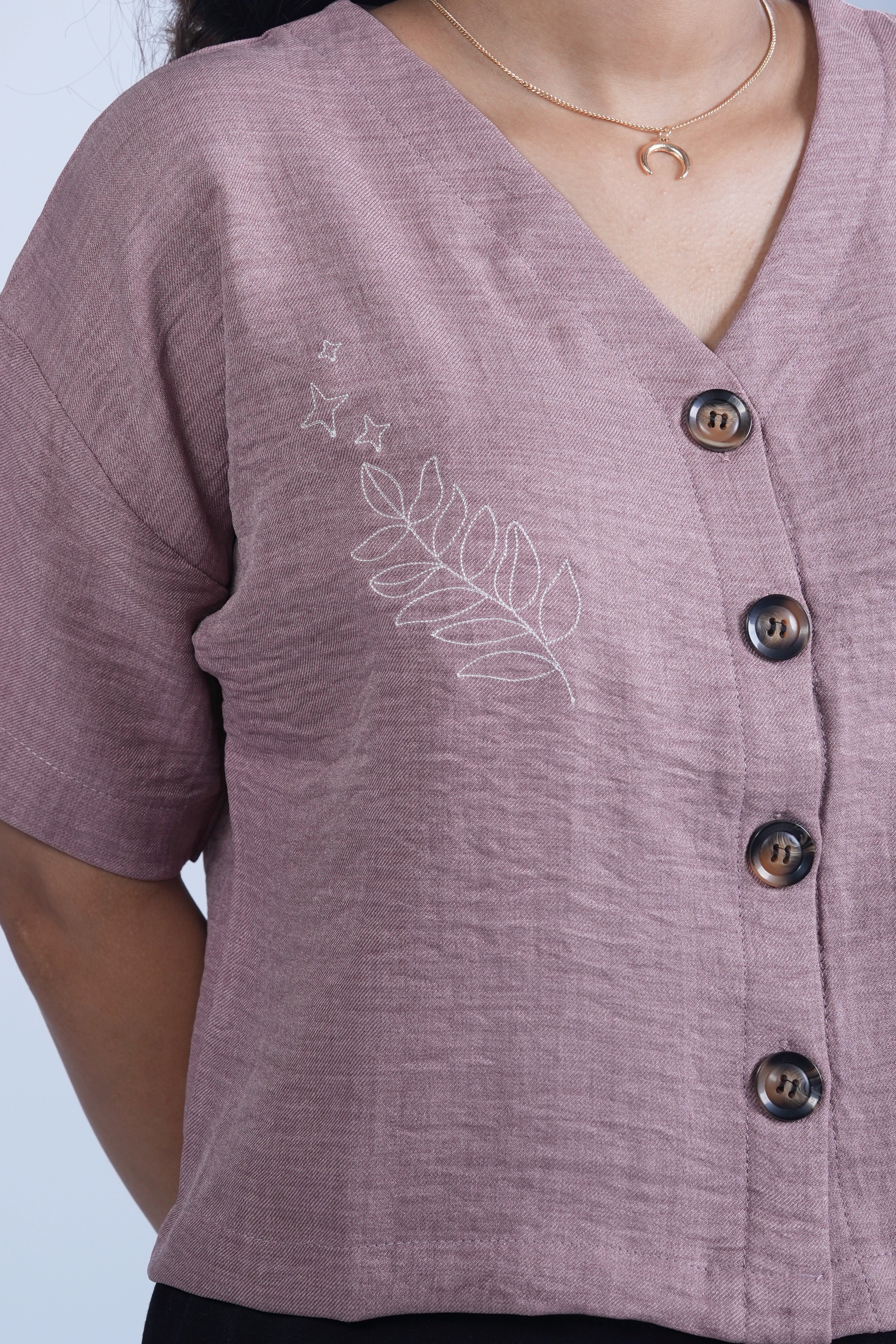 Threaded Thoughts – Embroidered Linen Shirt